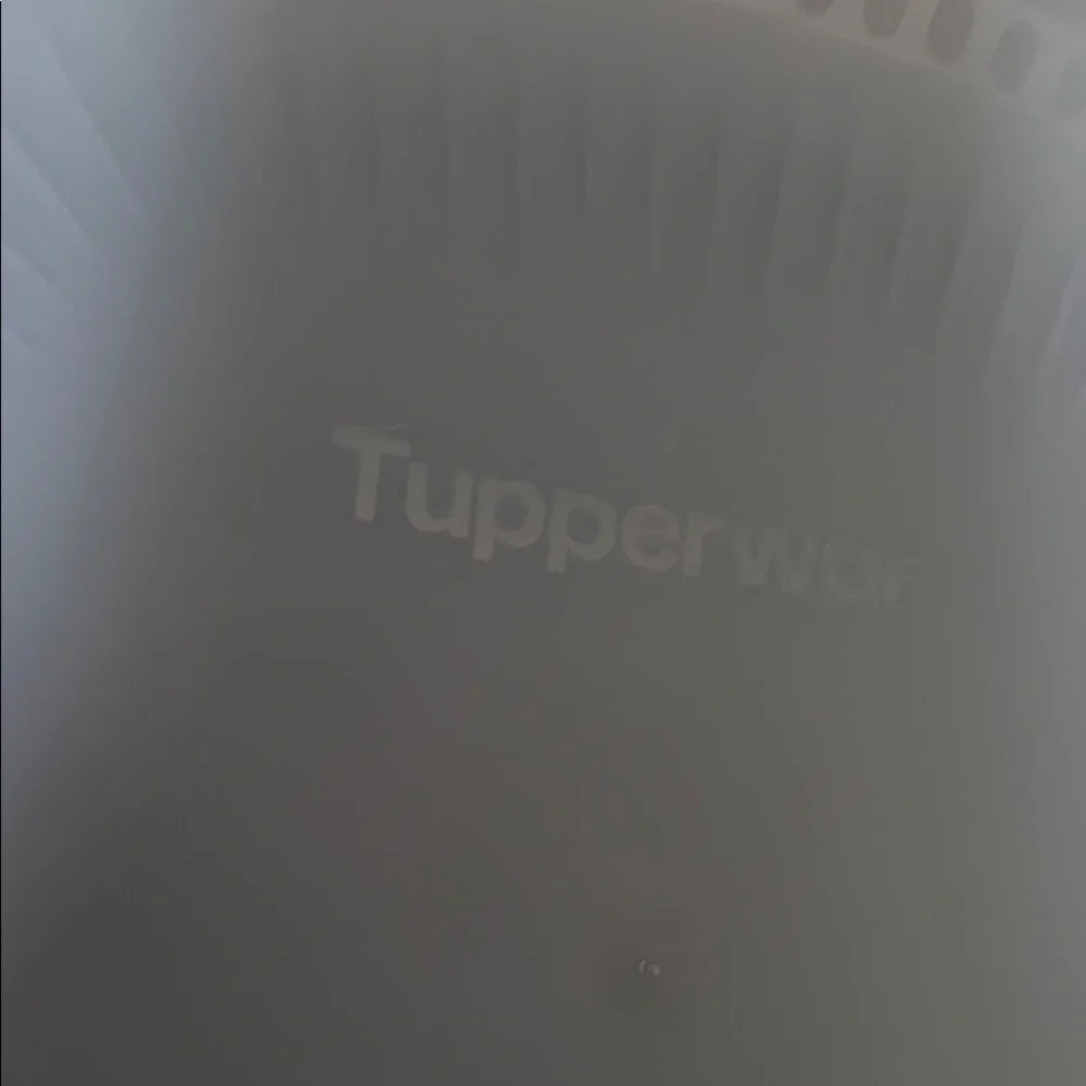NWT Tupperware WOW Pop Microwave Popcorn Maker BRAND NEW Sealed